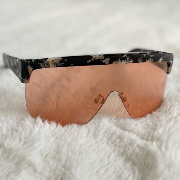 Loewe Accessories - Loewe ‘Show’ Rose Pink Shield Tortoise Sunglasses